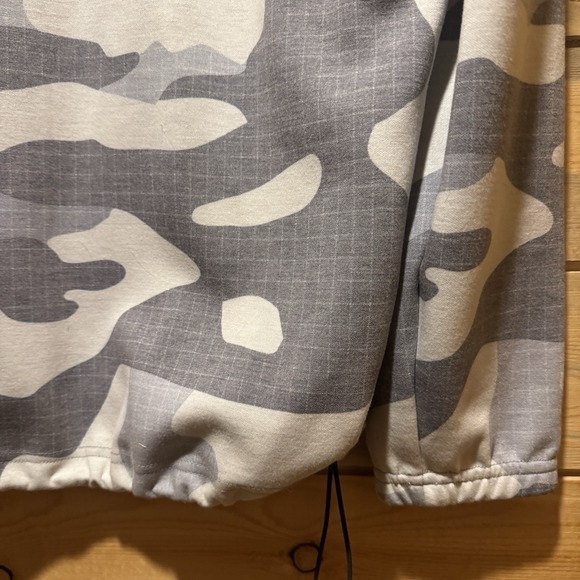 QUIKSILVER Shredder Men's Water Resistant Hoodie White Camo Size Medium - Picture 10 of 11